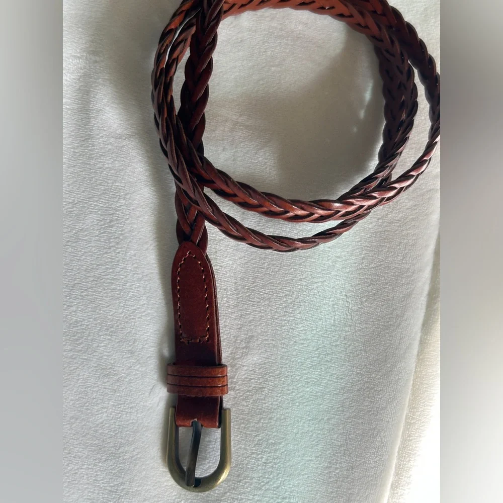 Braided Leather Belt with Brass Buckle - Picture 7 of 9